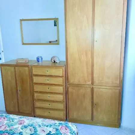 Sweet Sea Apartment